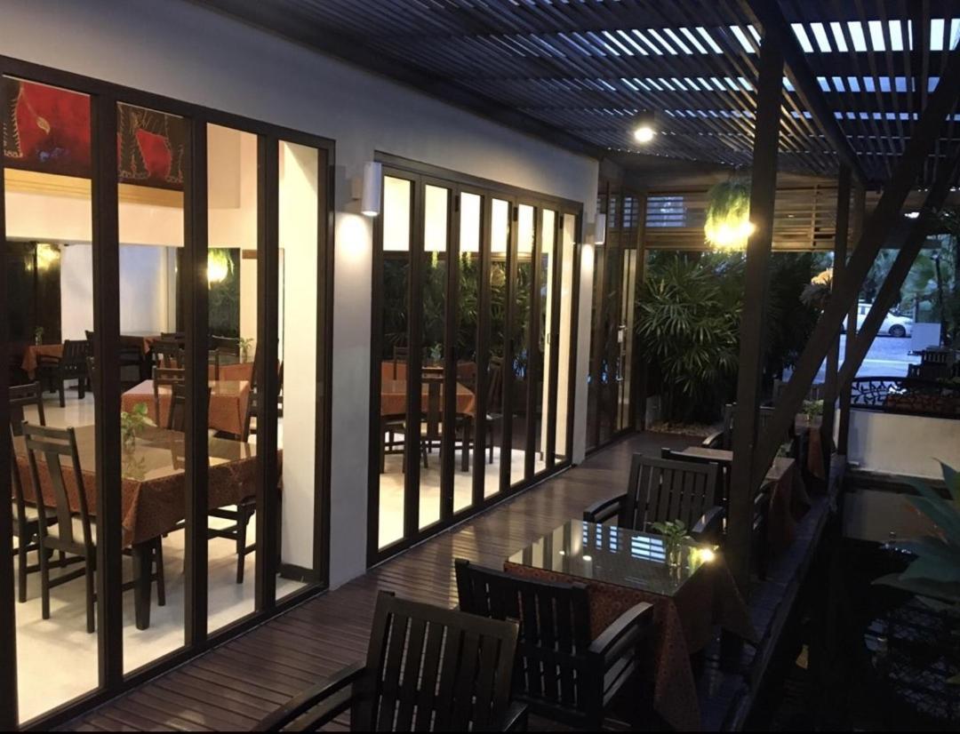 Siam Piman Hotel Bangkok Exterior foto